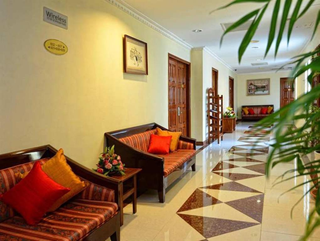 Holiday Villa Hotel City Centre プノンペン エクステリア 写真
