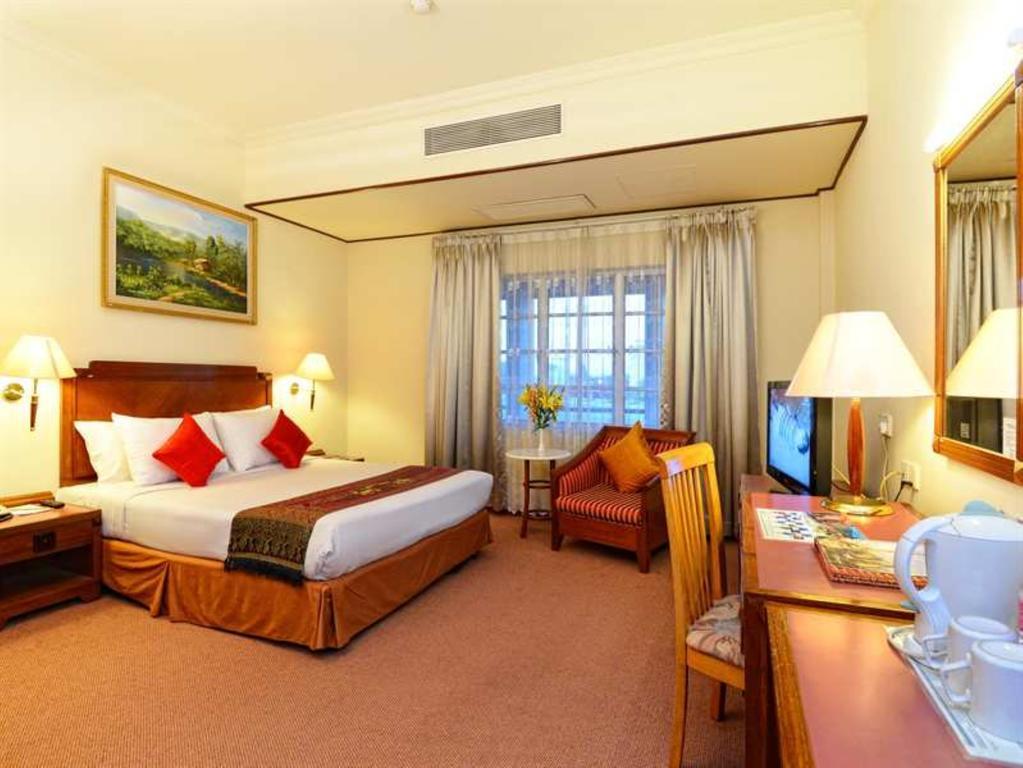 Holiday Villa Hotel City Centre プノンペン エクステリア 写真