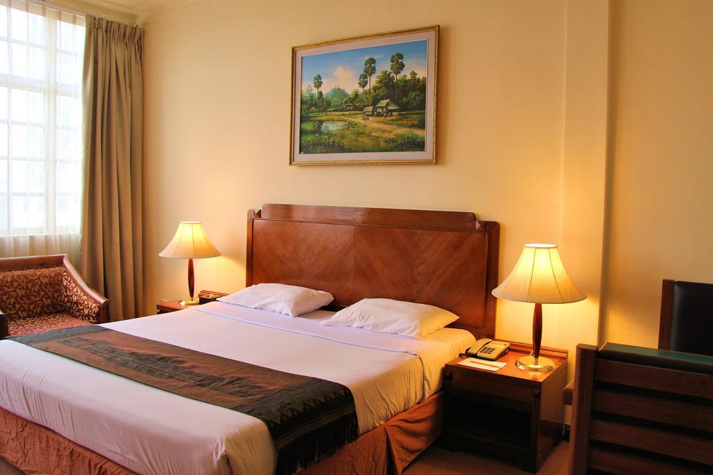Holiday Villa Hotel City Centre プノンペン エクステリア 写真